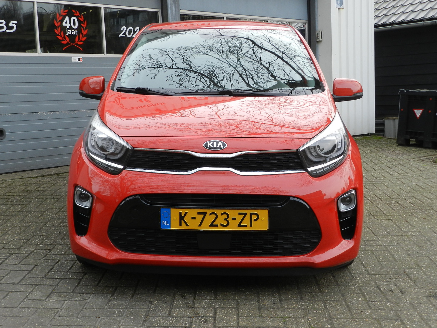 Kia