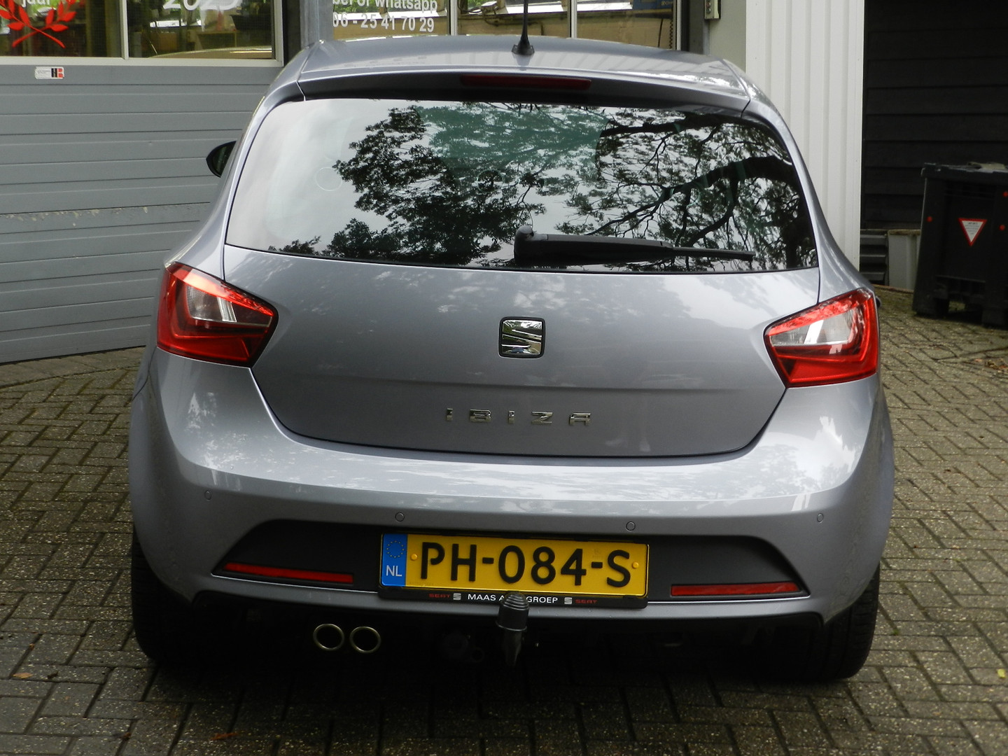 SEAT
