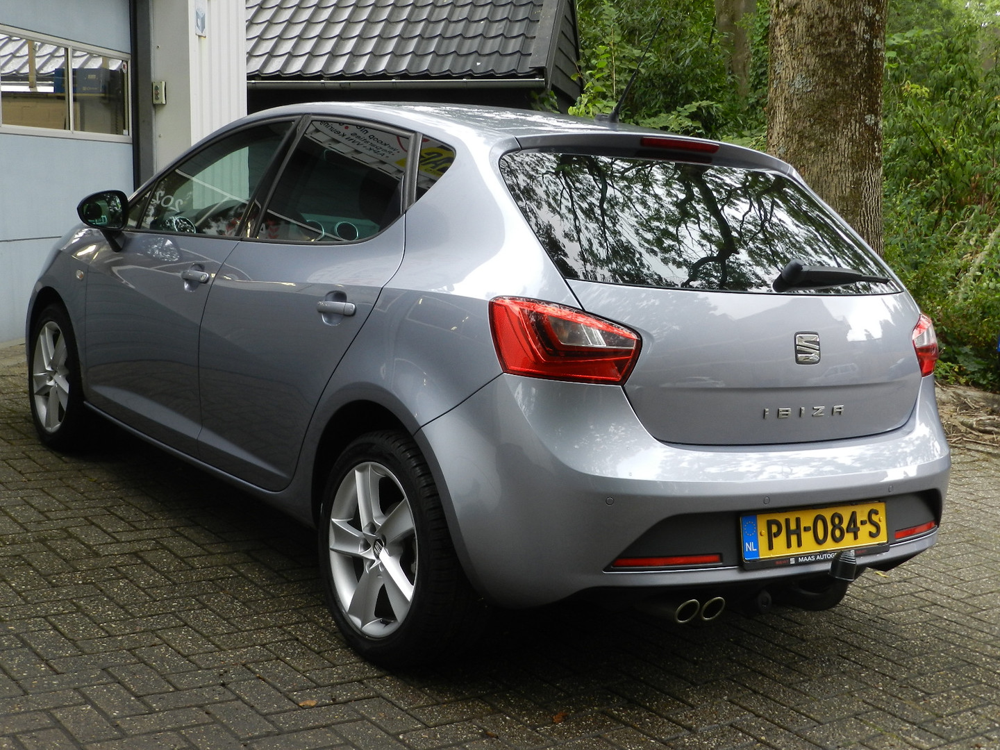 SEAT