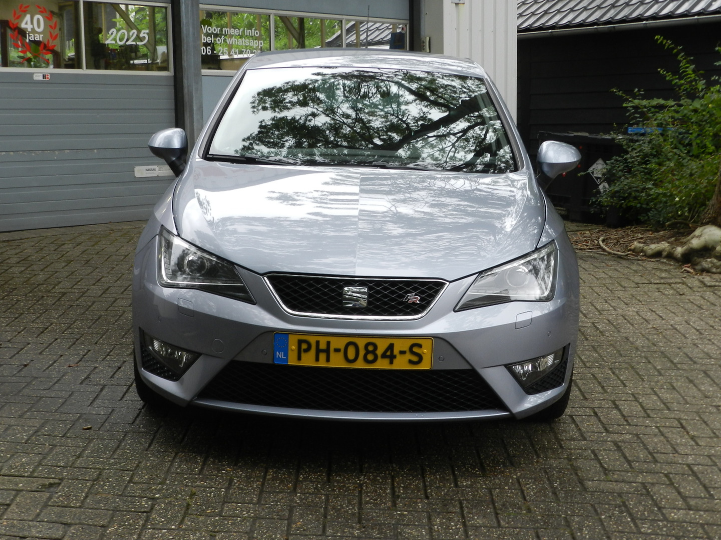SEAT