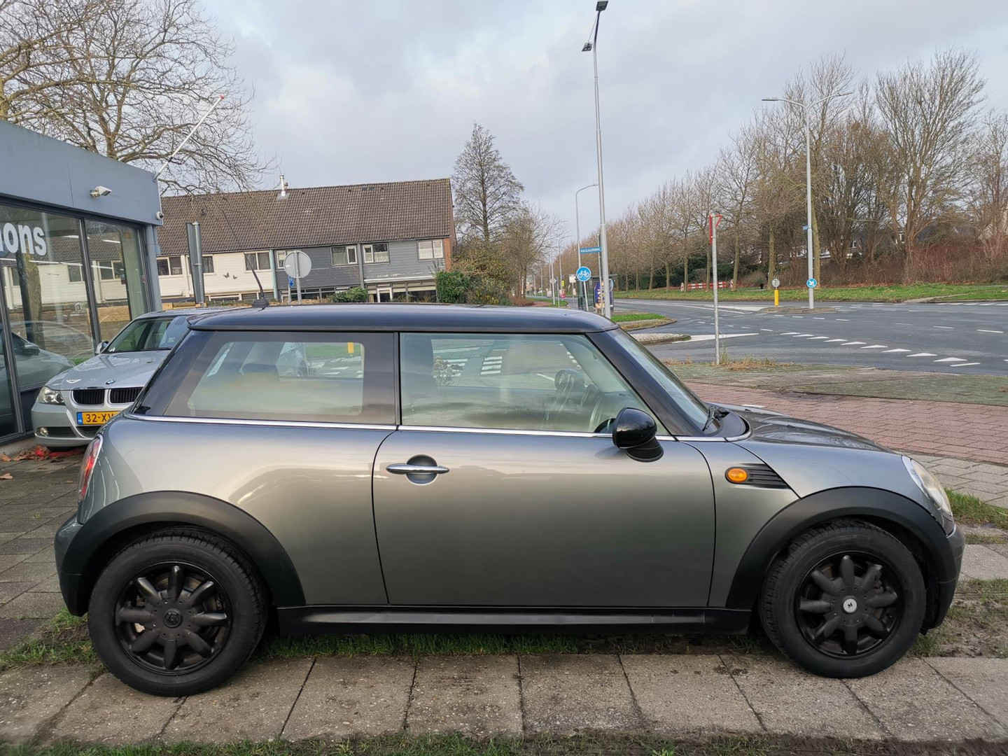 MINI