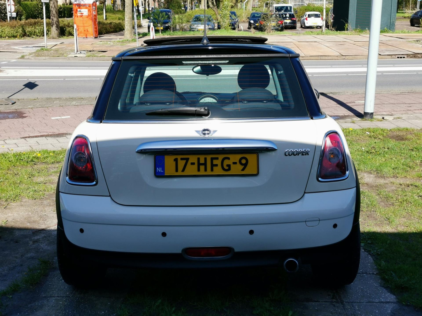 MINI