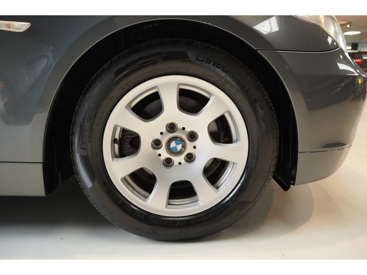BMW BMW