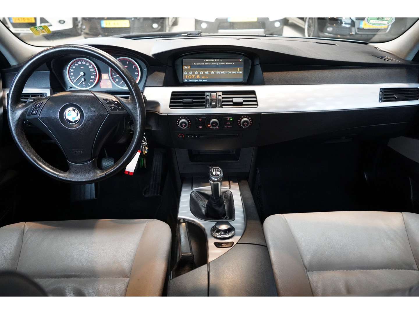 BMW BMW
