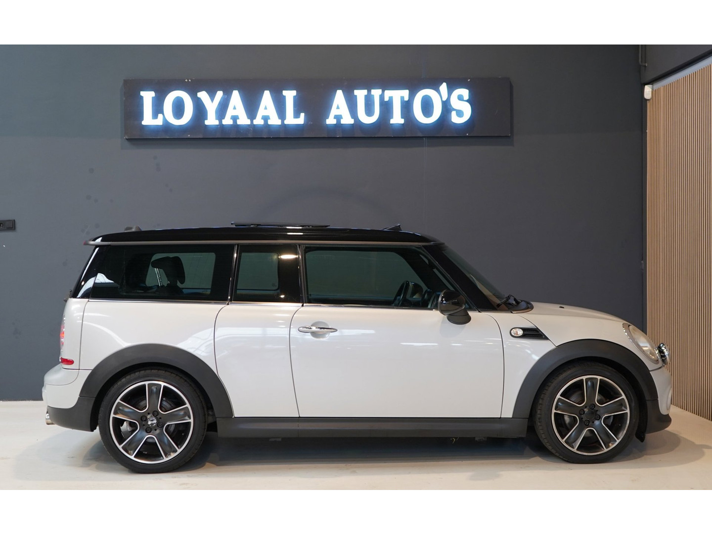 MINI MINI