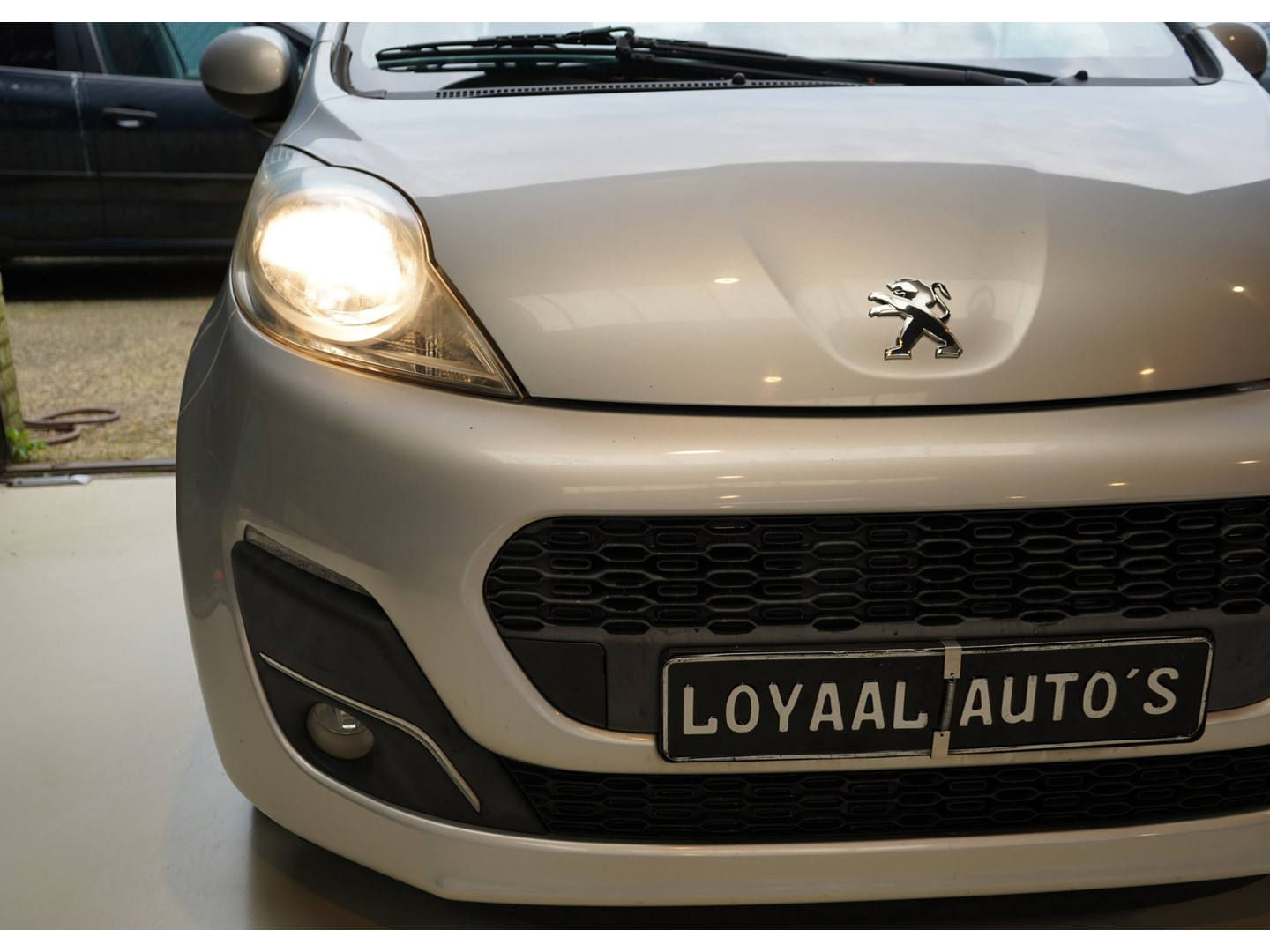 Peugeot Peugeot