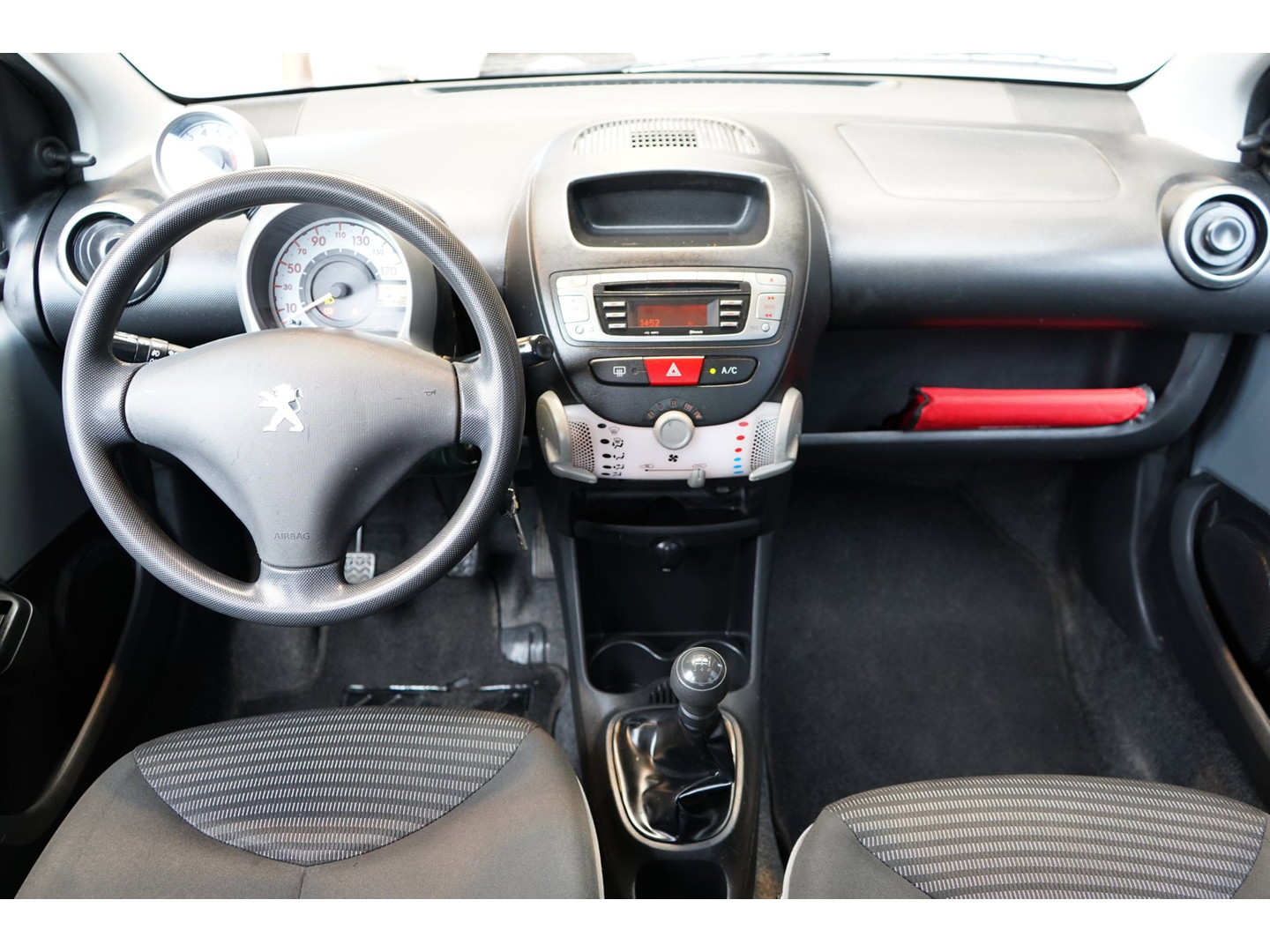 Peugeot Peugeot