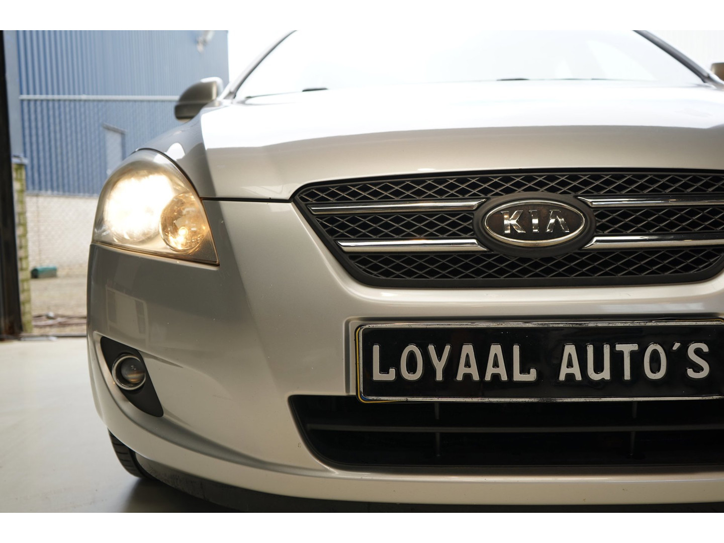 Kia
