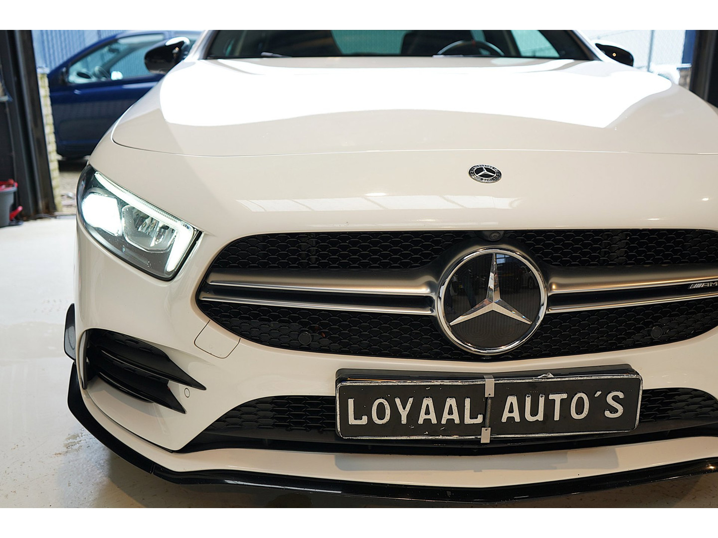 Mercedes-Benz