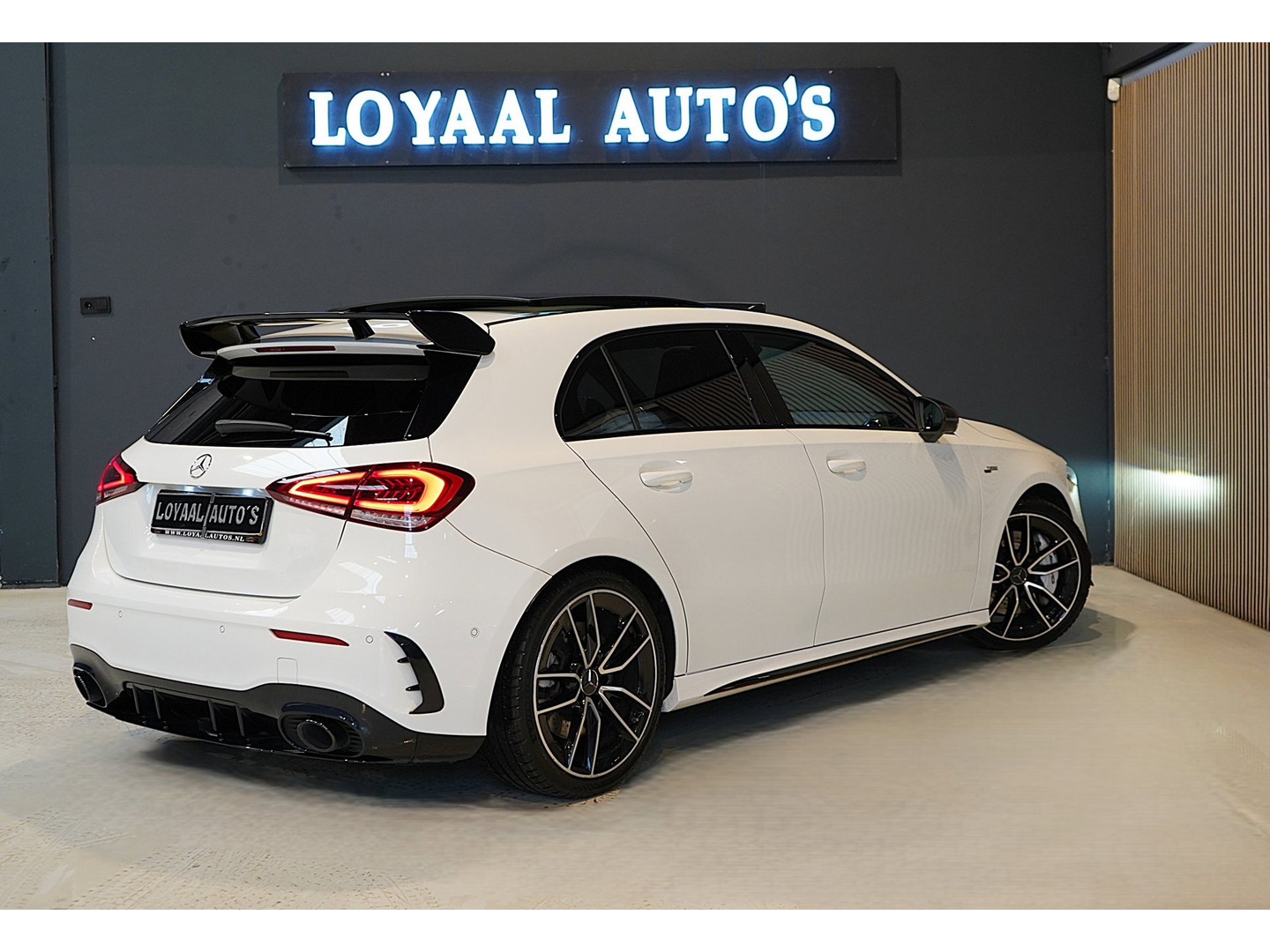 Mercedes-Benz