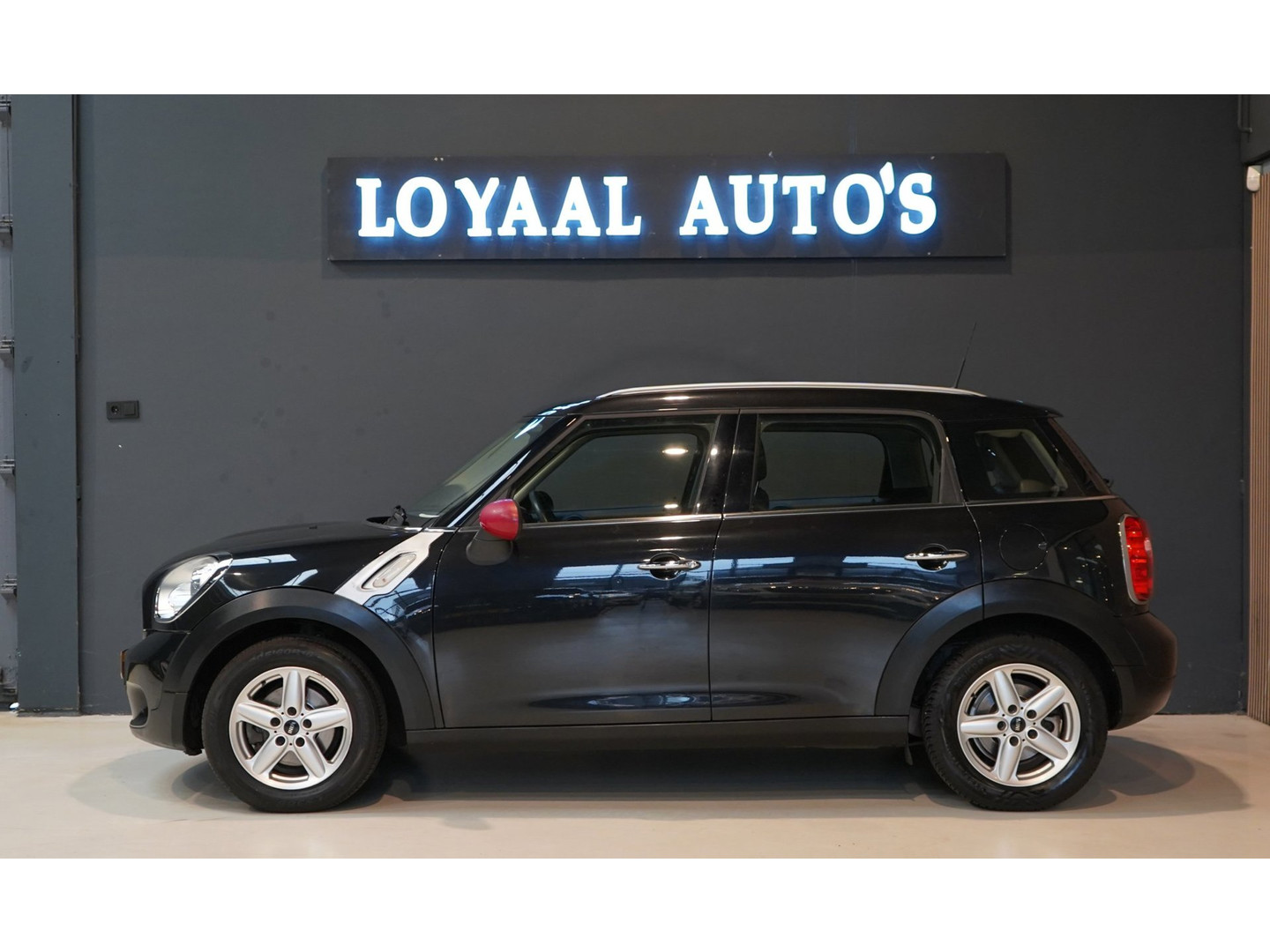 MINI