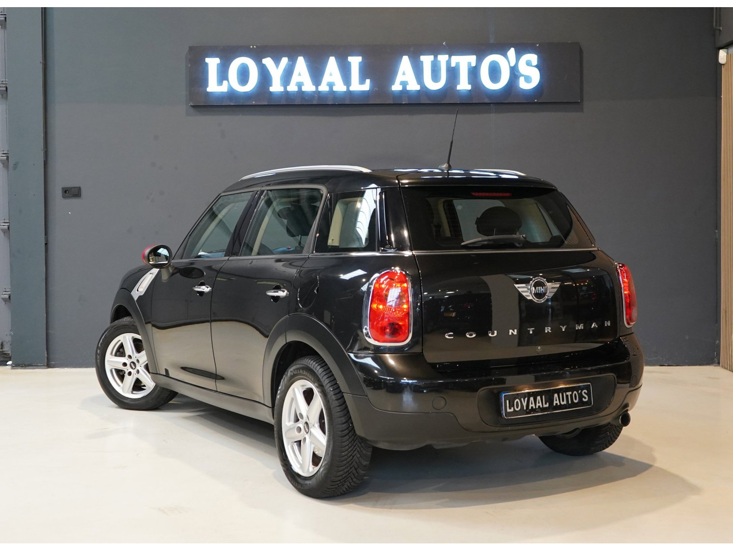MINI