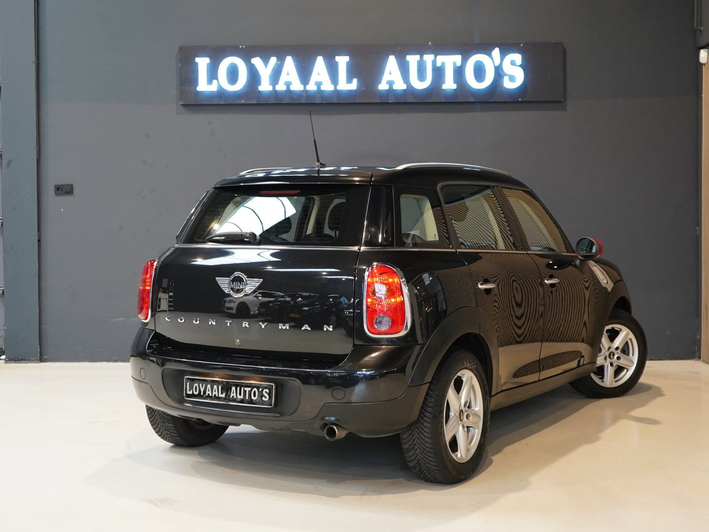 MINI
