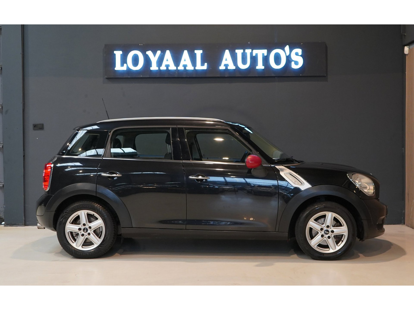 MINI