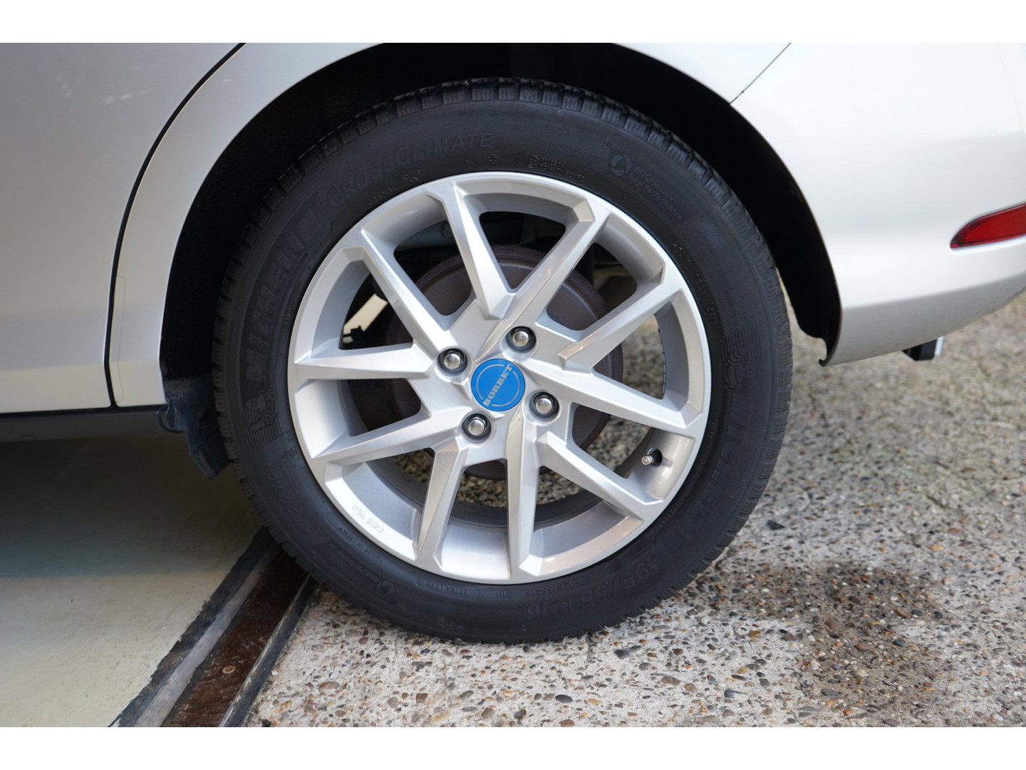 Ford Ford
