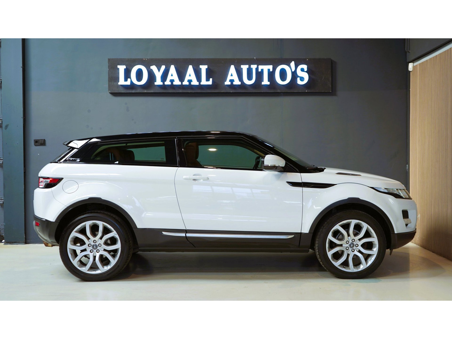 Land Rover