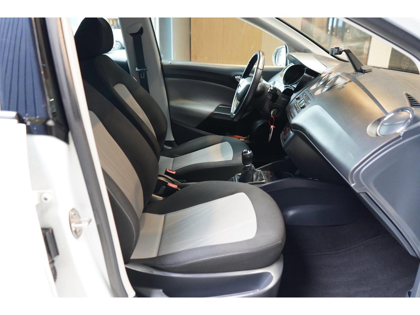 SEAT