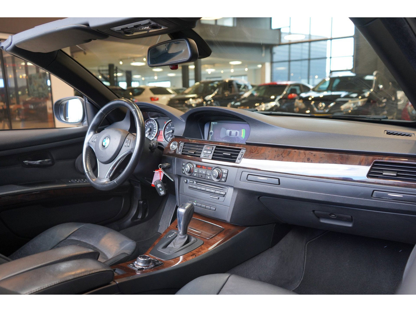 BMW BMW