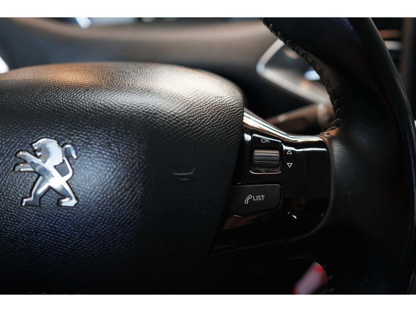 Peugeot Peugeot