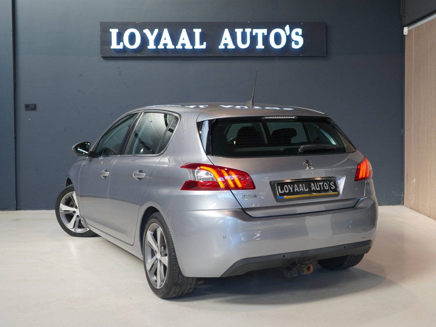 Peugeot Peugeot