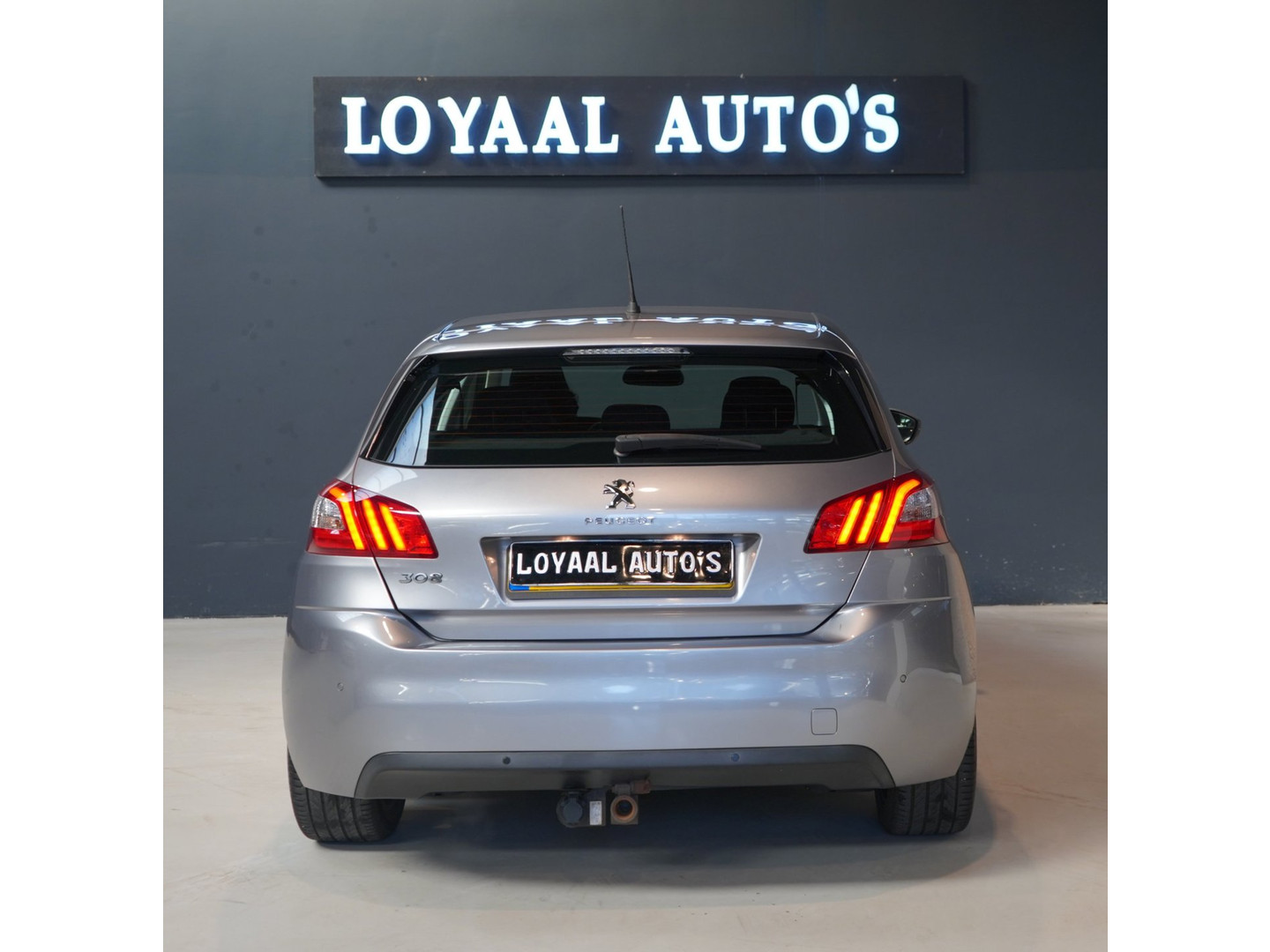 Peugeot Peugeot
