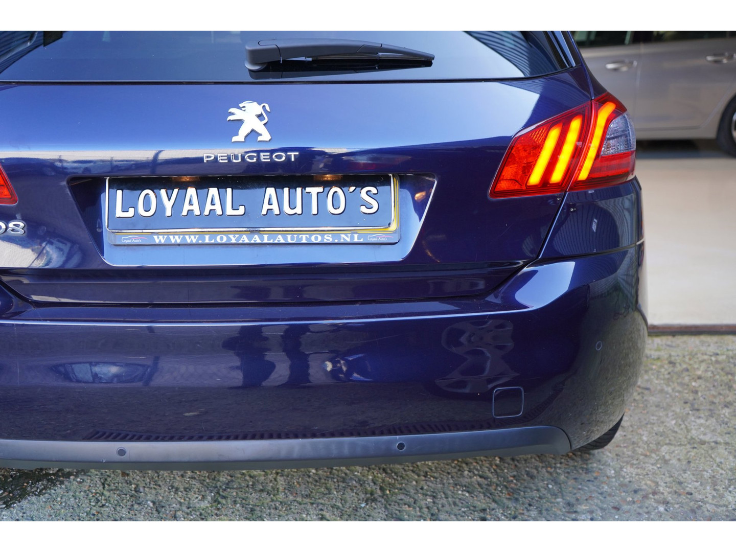 Peugeot Peugeot
