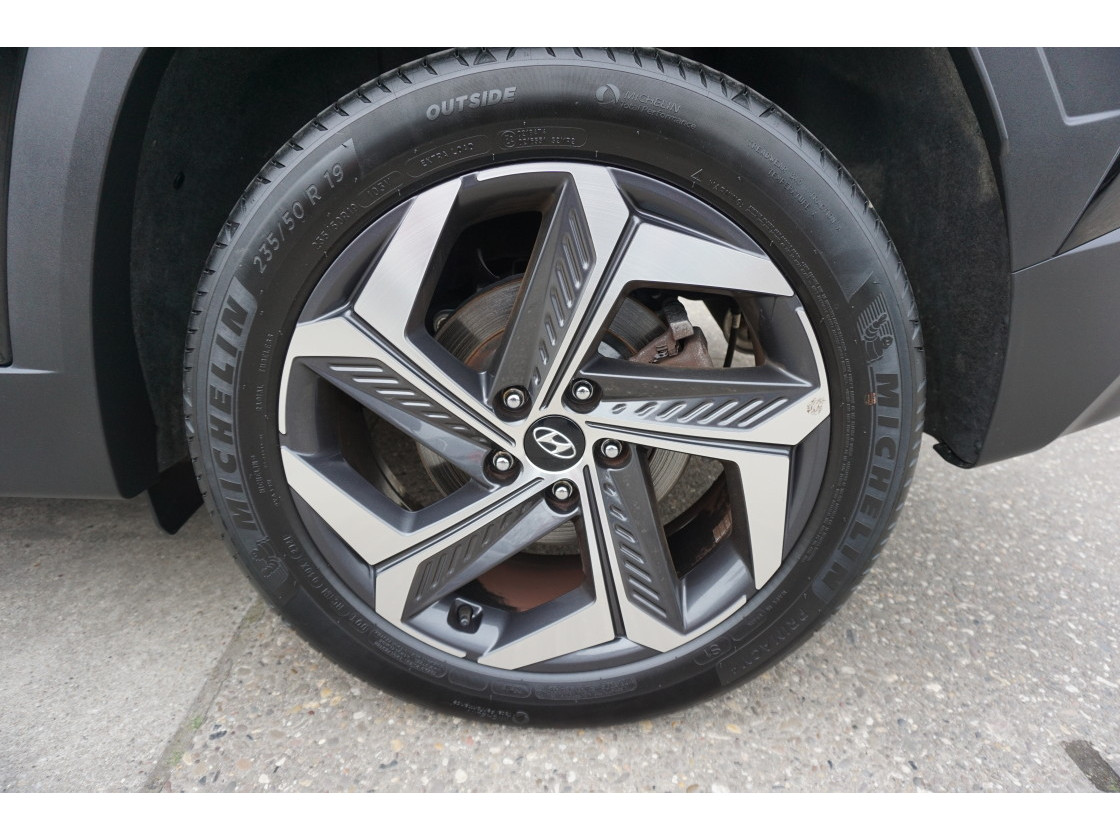 Hyundai Hyundai