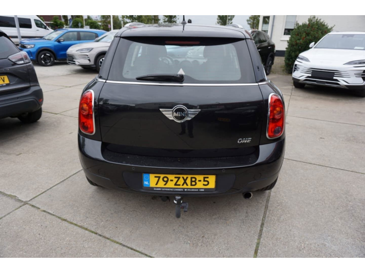 MINI