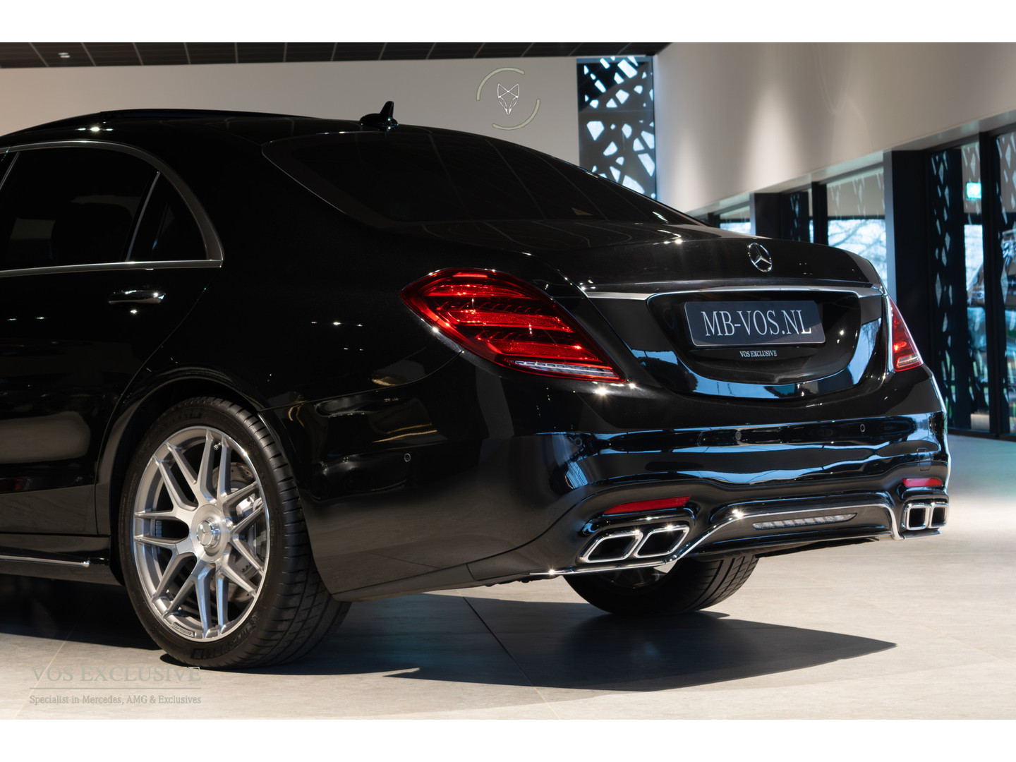 Mercedes-Benz Mercedes-Benz
