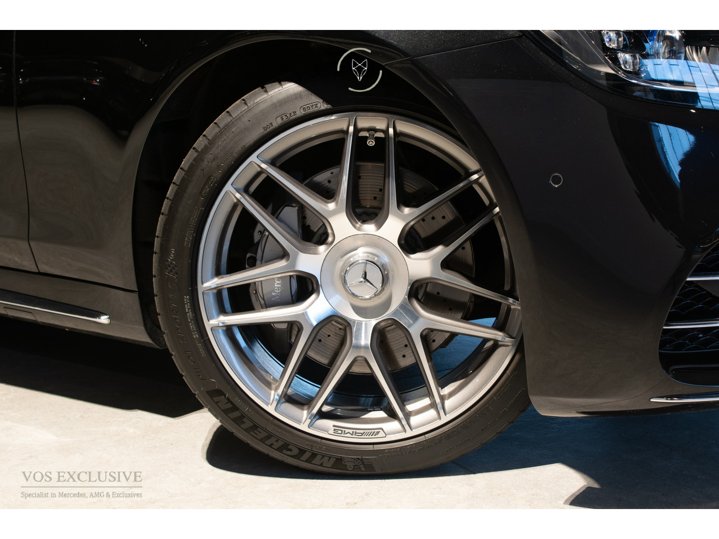 Mercedes-Benz Mercedes-Benz