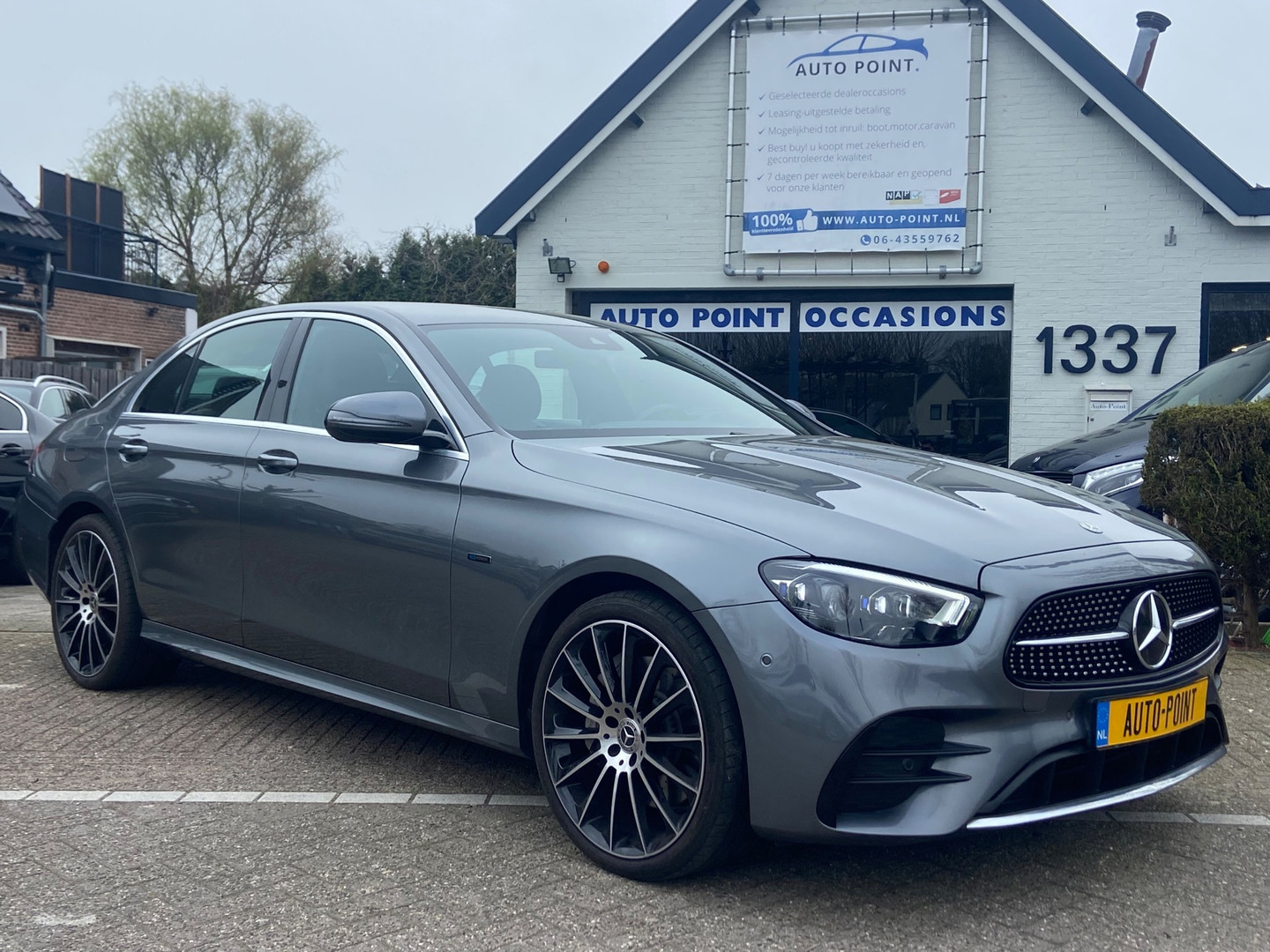 Mercedes-Benz