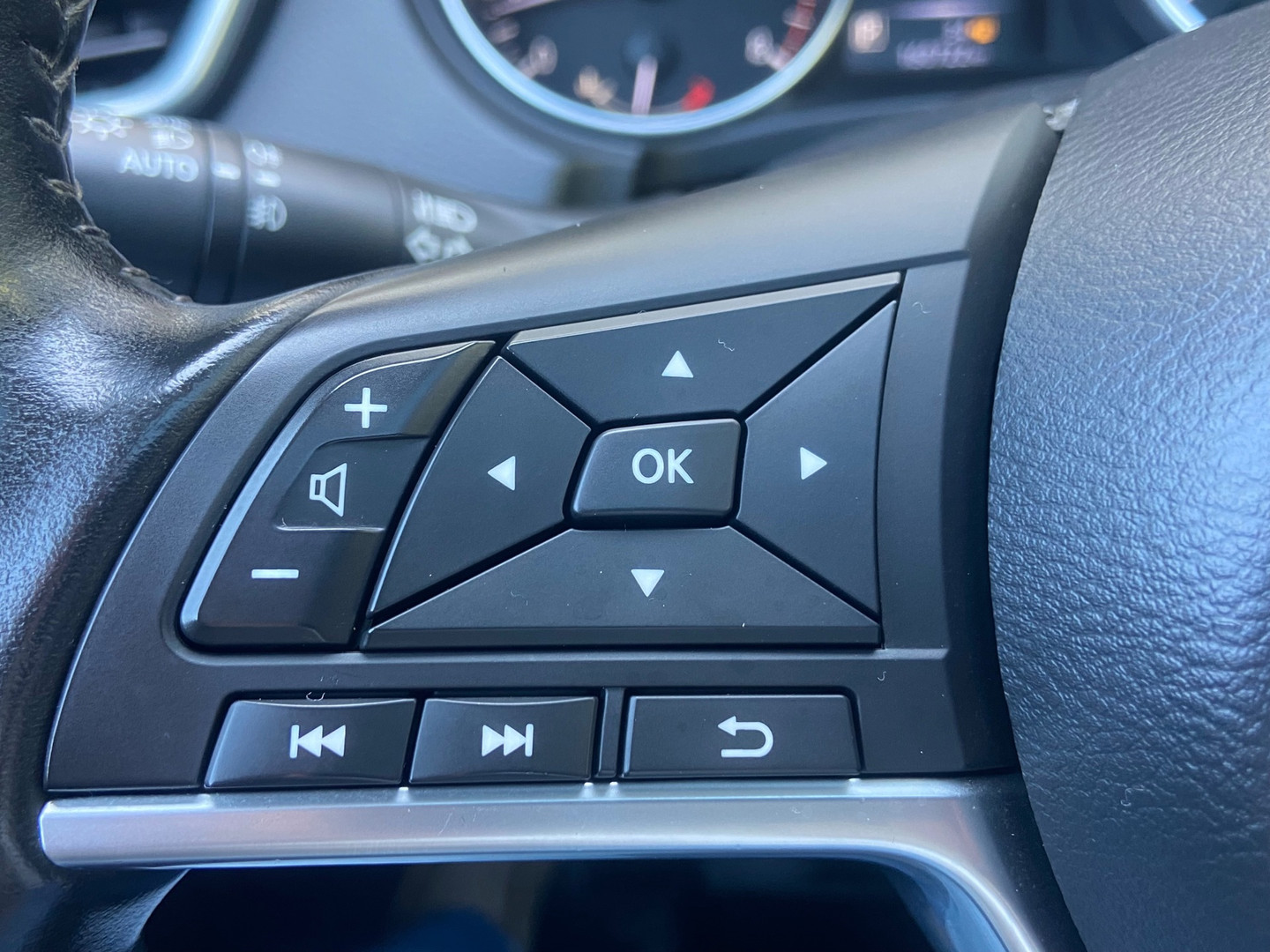 Nissan Nissan