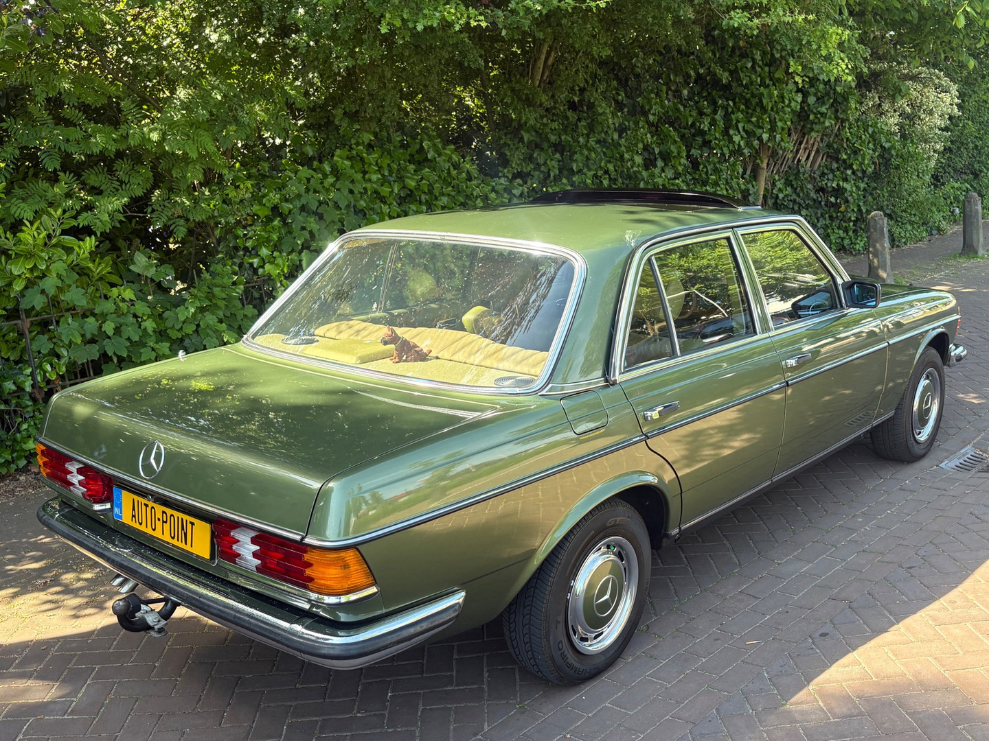 Mercedes-Benz