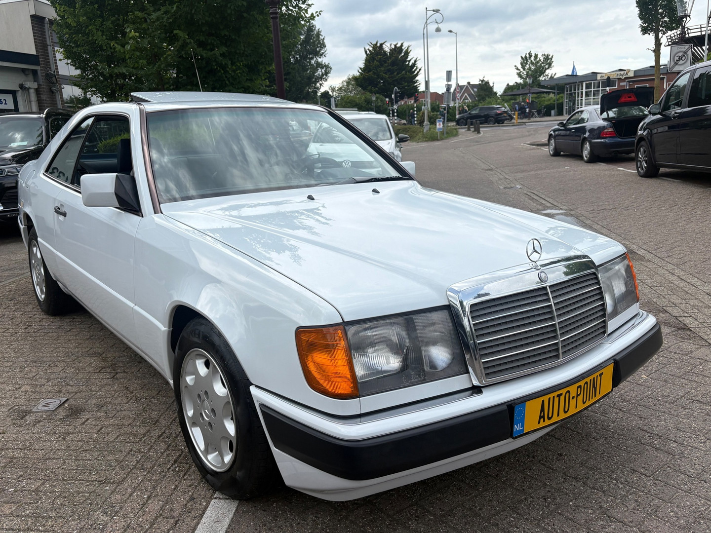 Mercedes-Benz