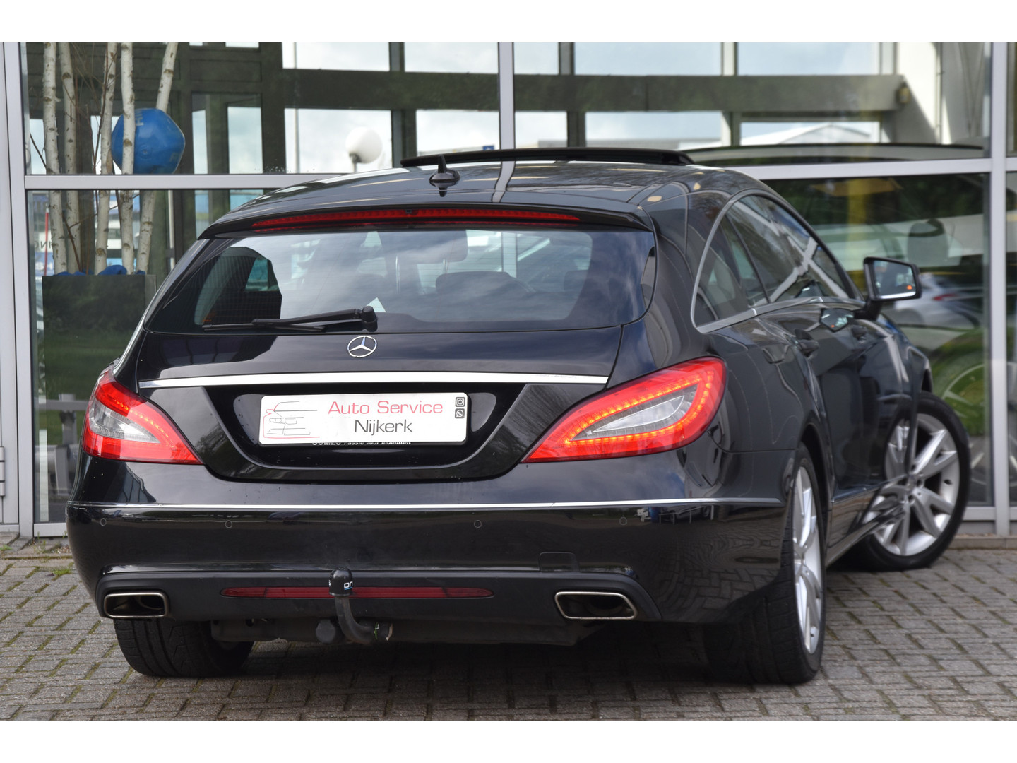 Mercedes-Benz Mercedes-Benz