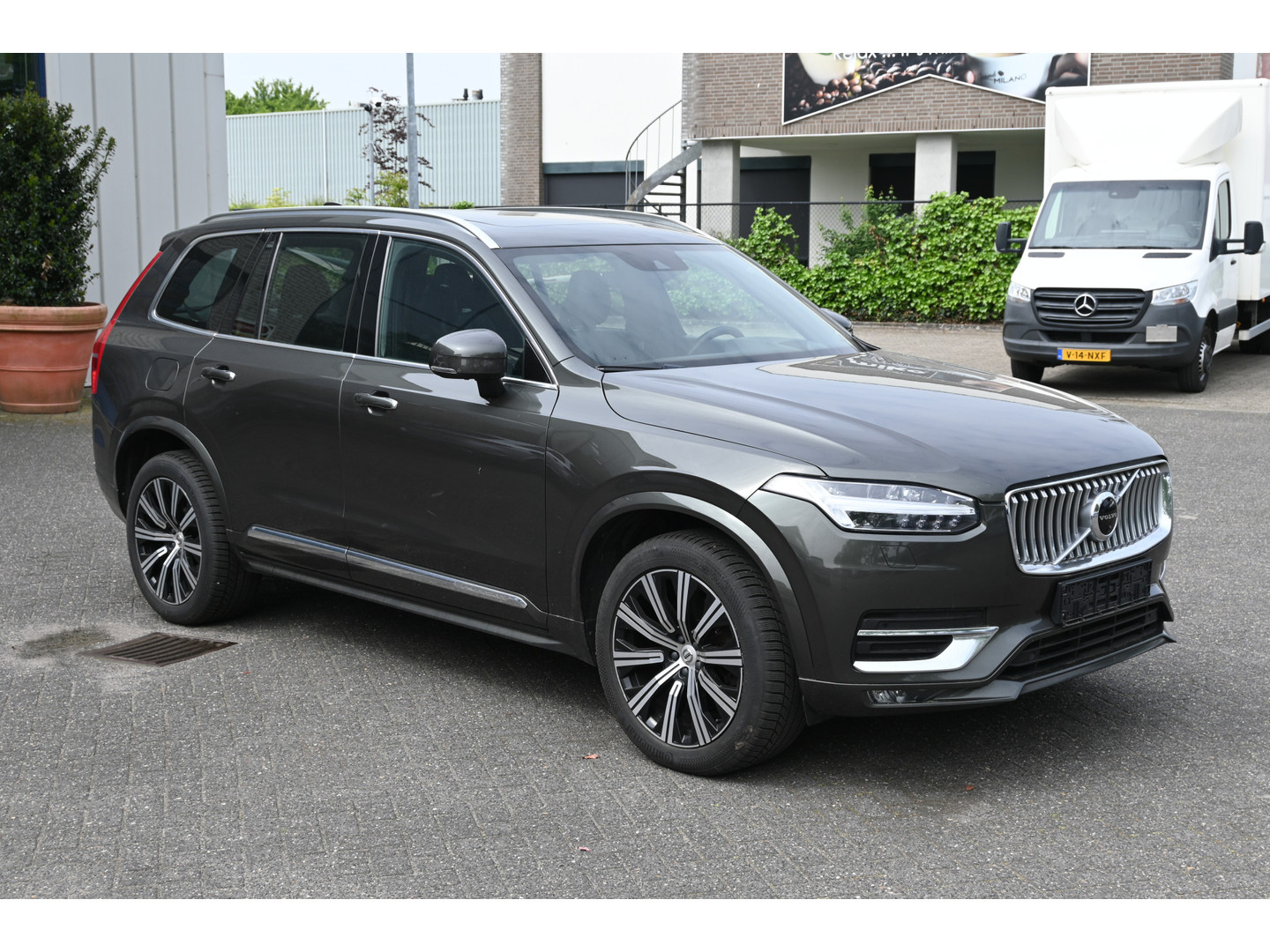 Volvo