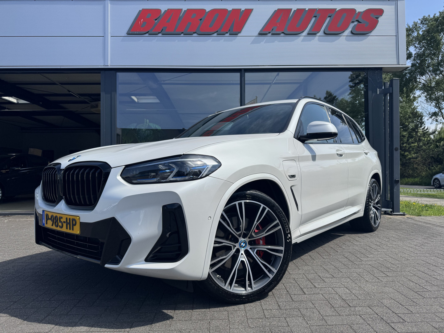 BMW