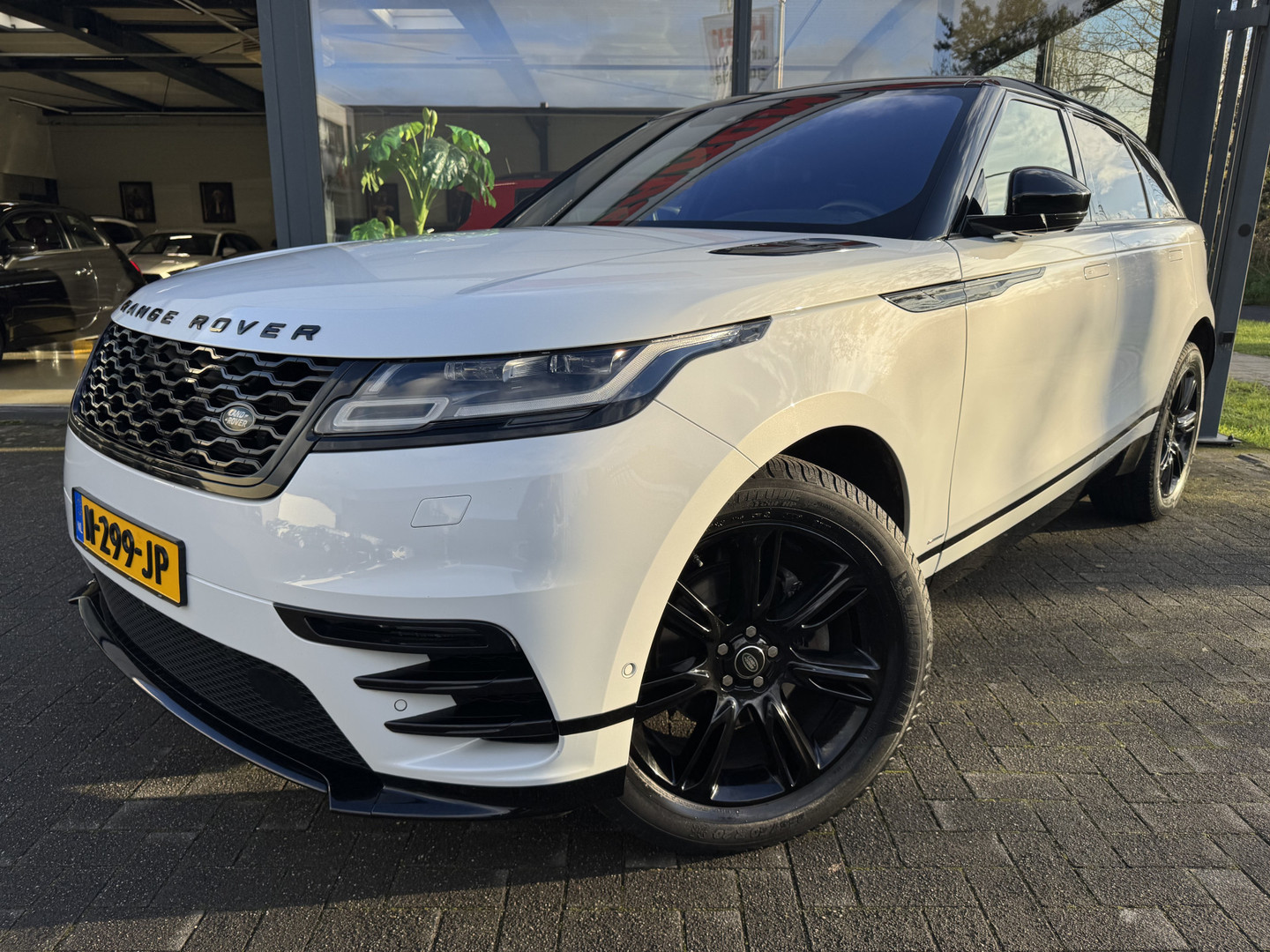 Land Rover