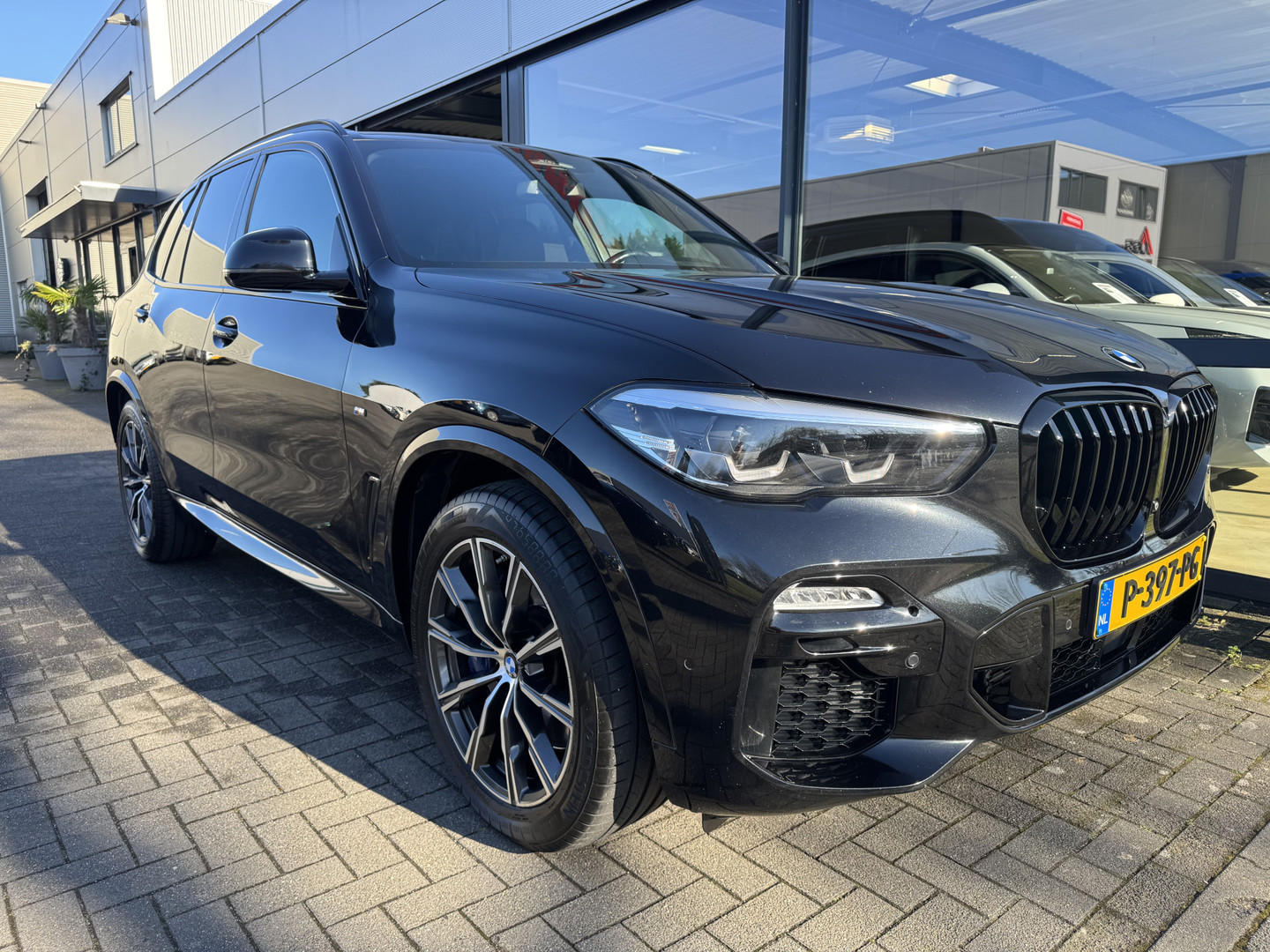 BMW