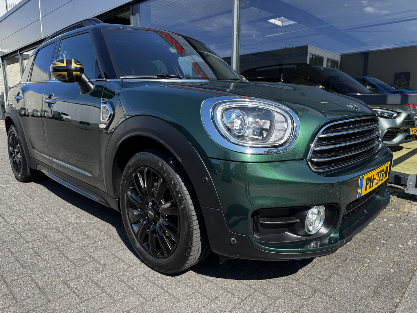 MINI