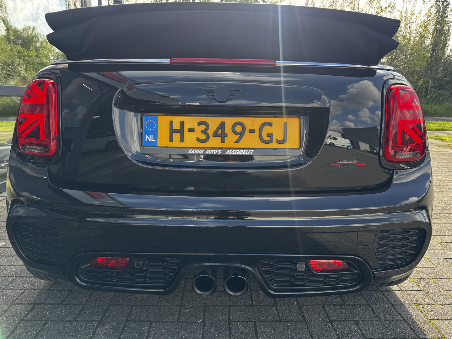 MINI