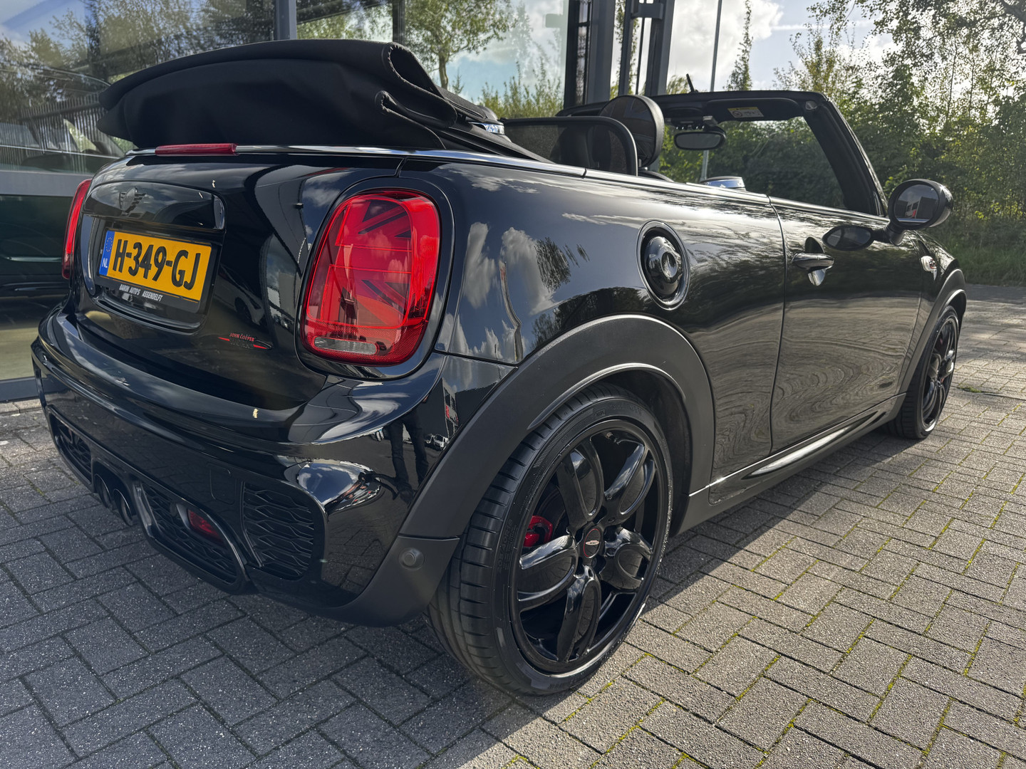 MINI