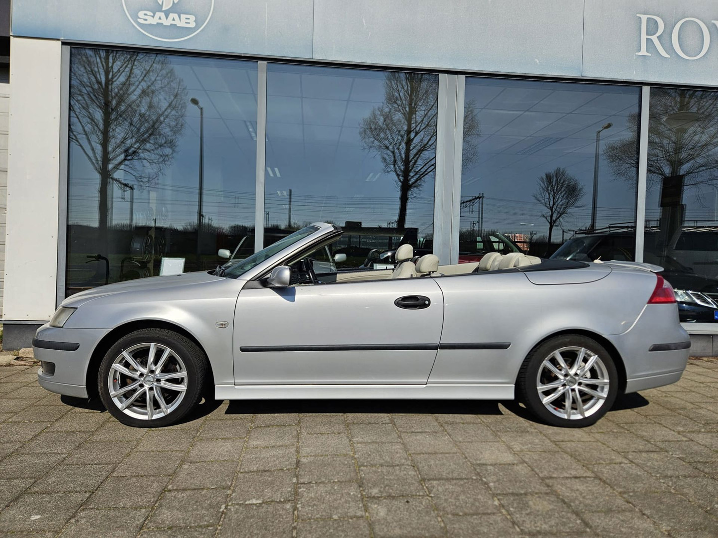 Saab