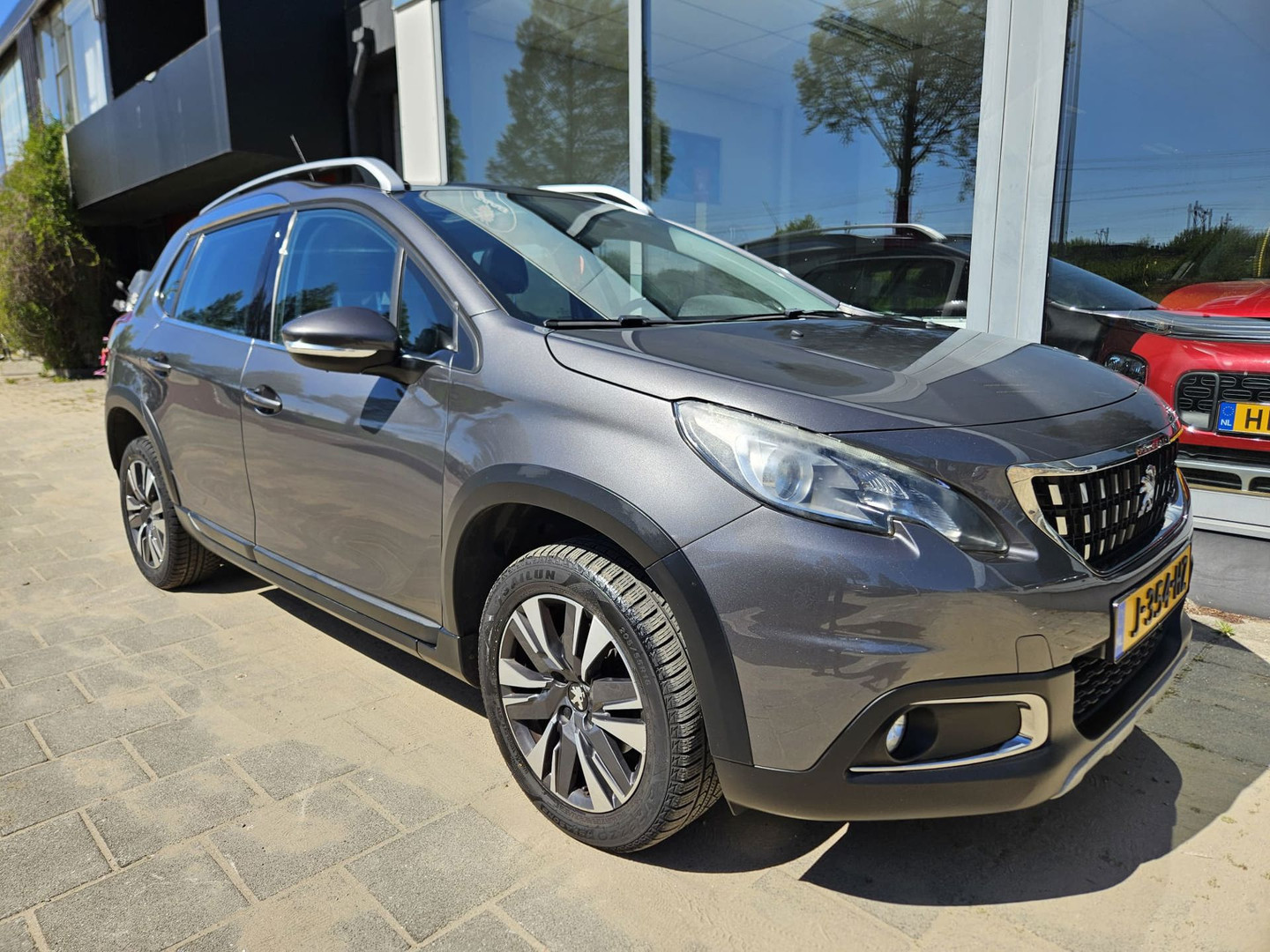 Peugeot Peugeot