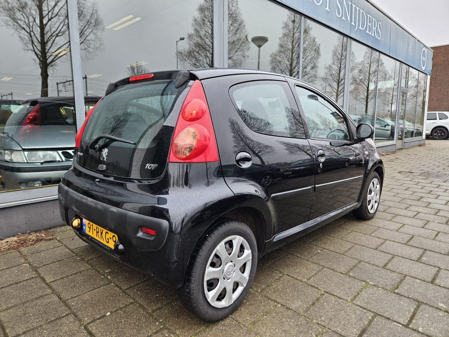 Peugeot