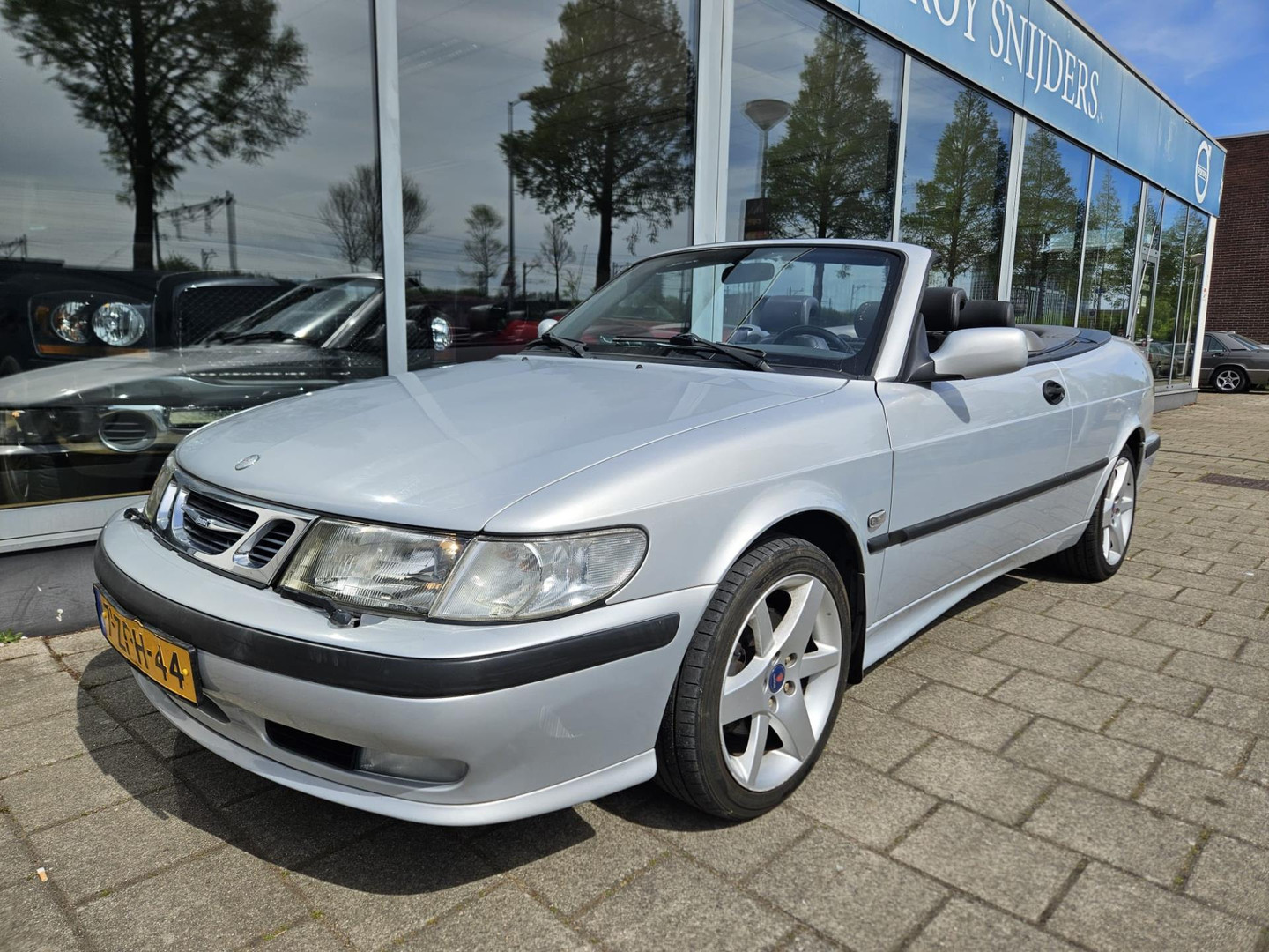 Saab