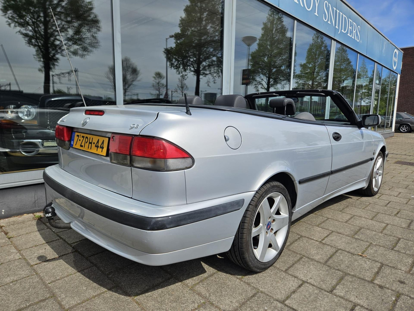 Saab
