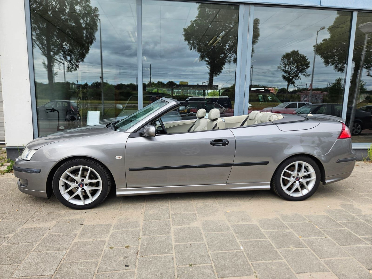Saab