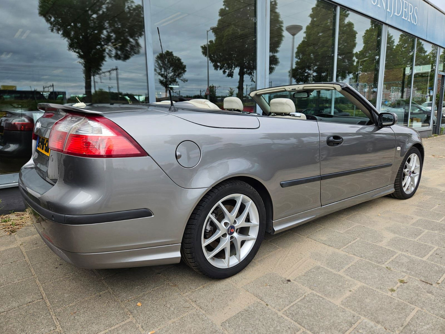 Saab
