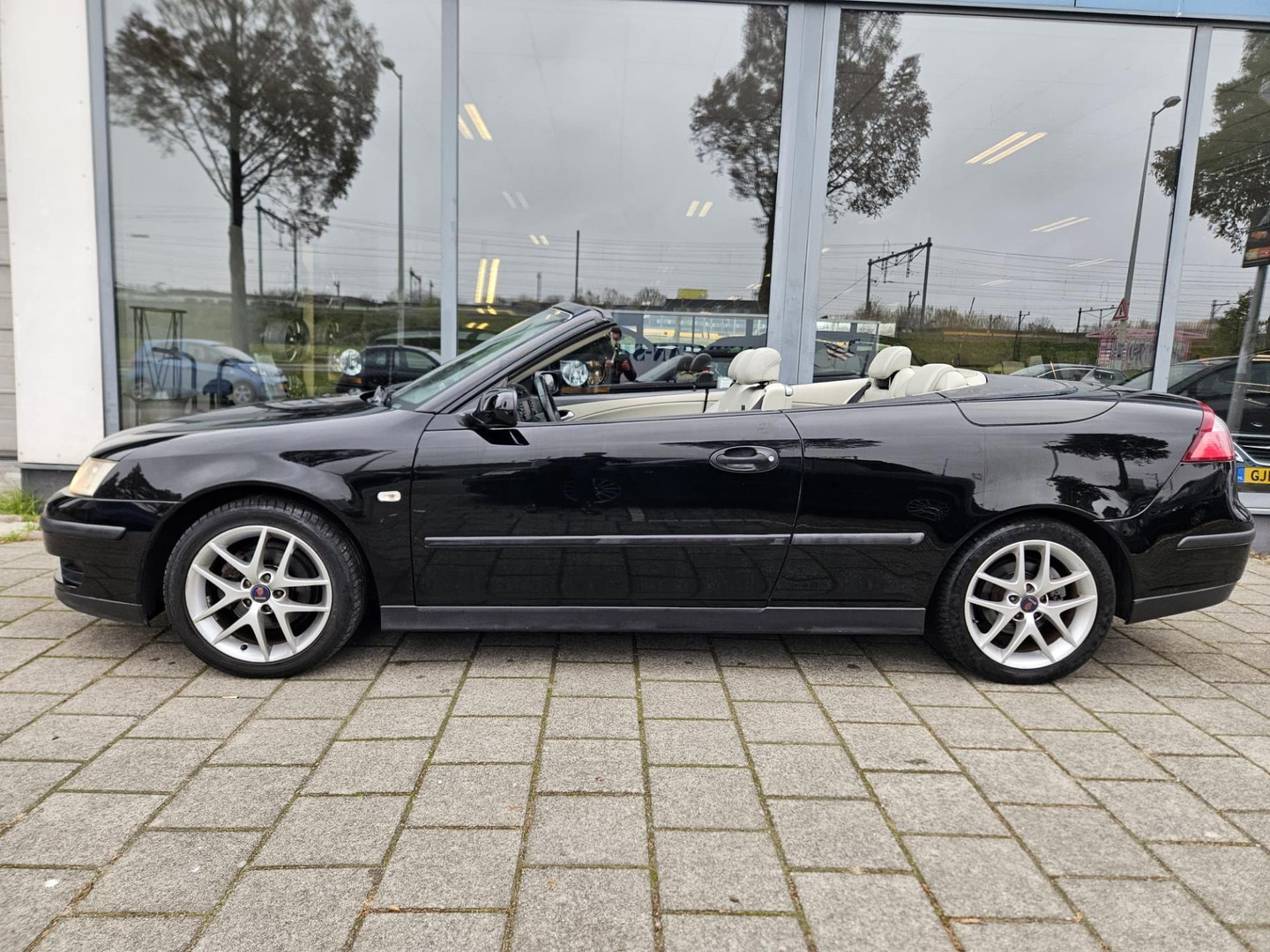 Saab